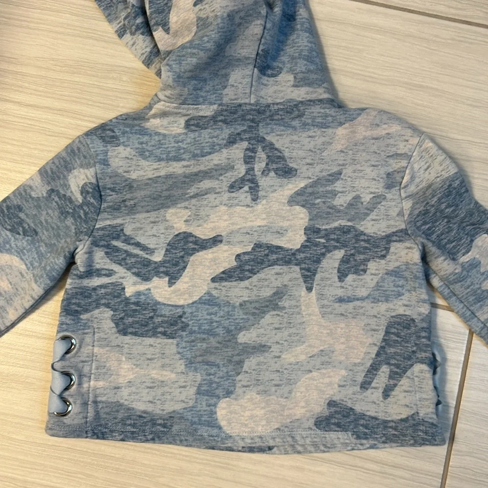 Girls Blue Camouflage Hoodie with Lace-Up Sides by Justice size 6